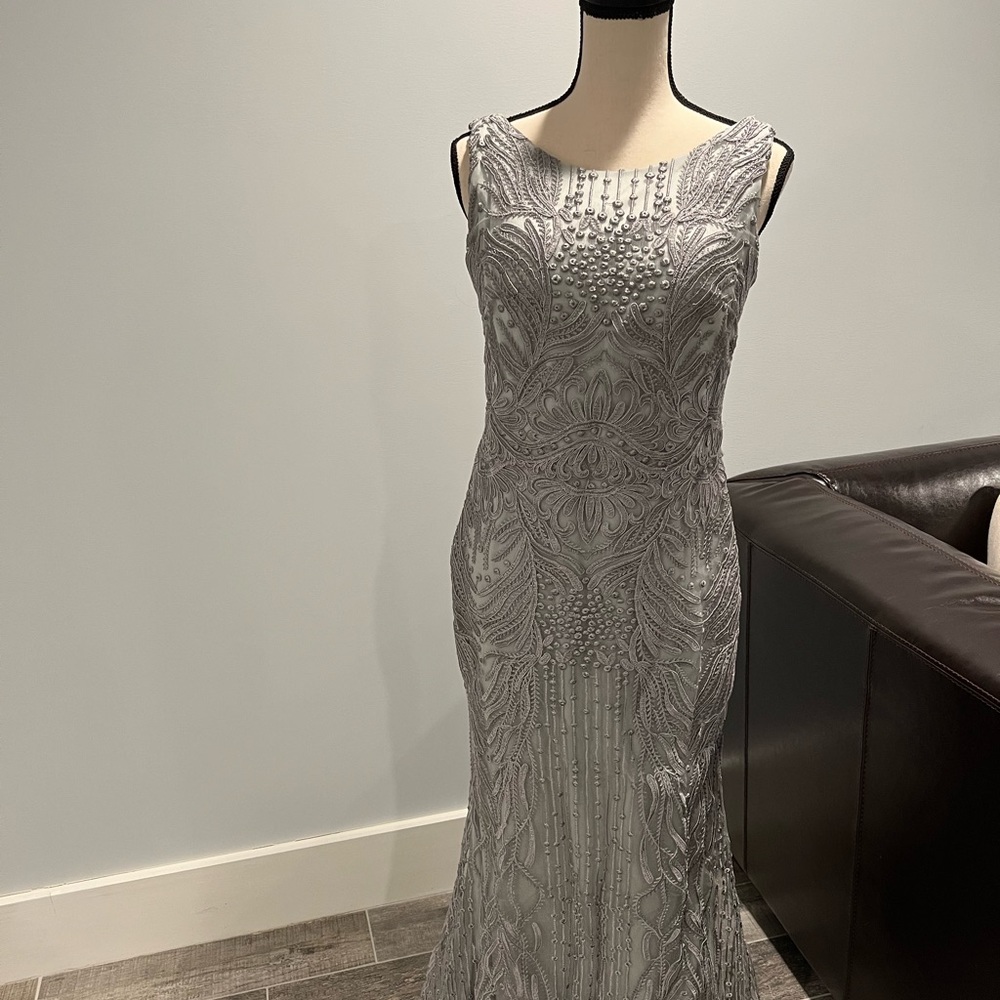 Cameron Blake V-Back Gown 119644- Gorgeous!!